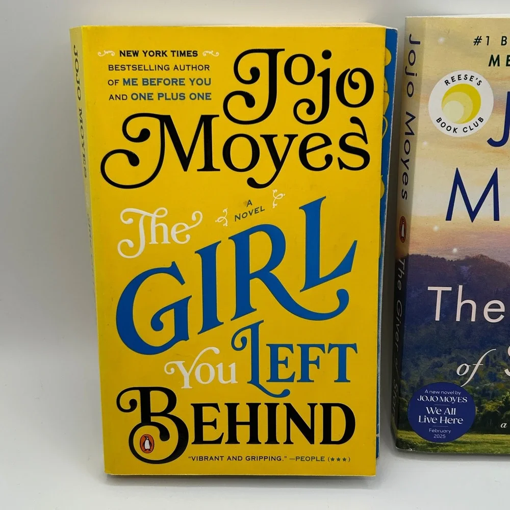 Jojo Moyes 2 Book Lot Paperback Penguin‎ Romance Women's Fiction Beach Reads